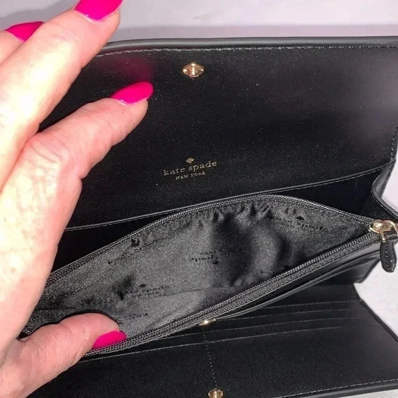 KATE SPADE ♠️ Wristlet Wallet, NWT. - Picture 5 of 5